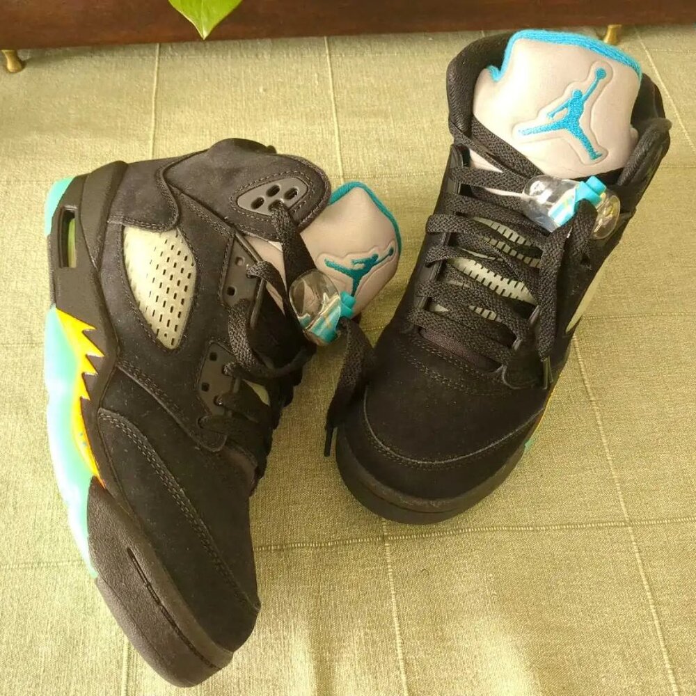 Nike Air Jordan 5 Retro Youth Suede Basketball Shoes Sneakers - Size 6.5Y 8-8.5W